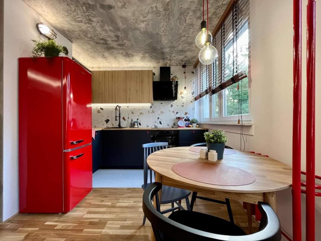 Modern Retro Apart ~ 800M Main Square Вроцлав Екстер'єр фото